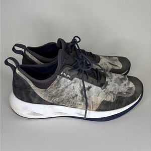 HUK Mako Shoes Mens Size 44 US 10 Blue Gray Camouflage Fishing Sneakers